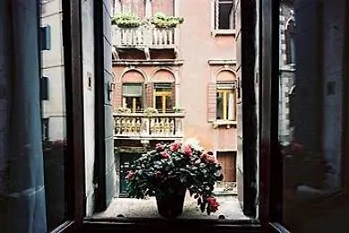 Hotel Mercurio Venice 3*,