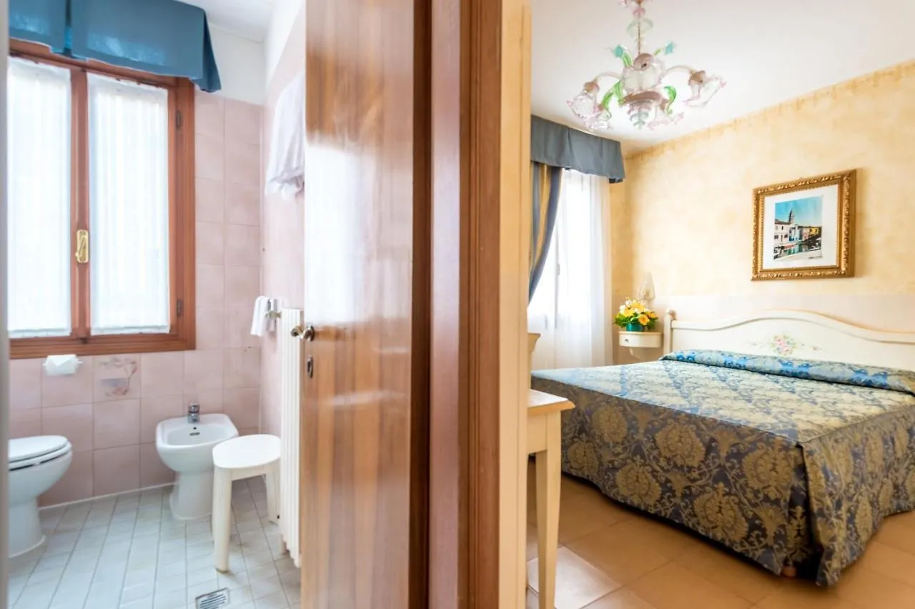 Hotel Mercurio Venice