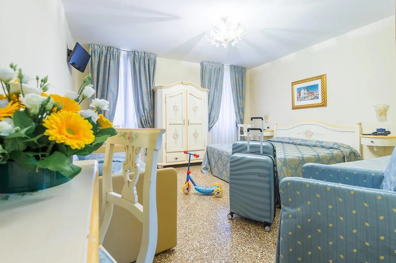 ונציה Hotel Mercurio 3*,  איטליה
