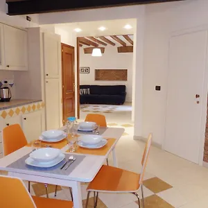 Crea Apartament