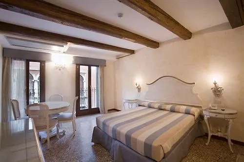 Hotel Mercurio Venice 3*,  Italy